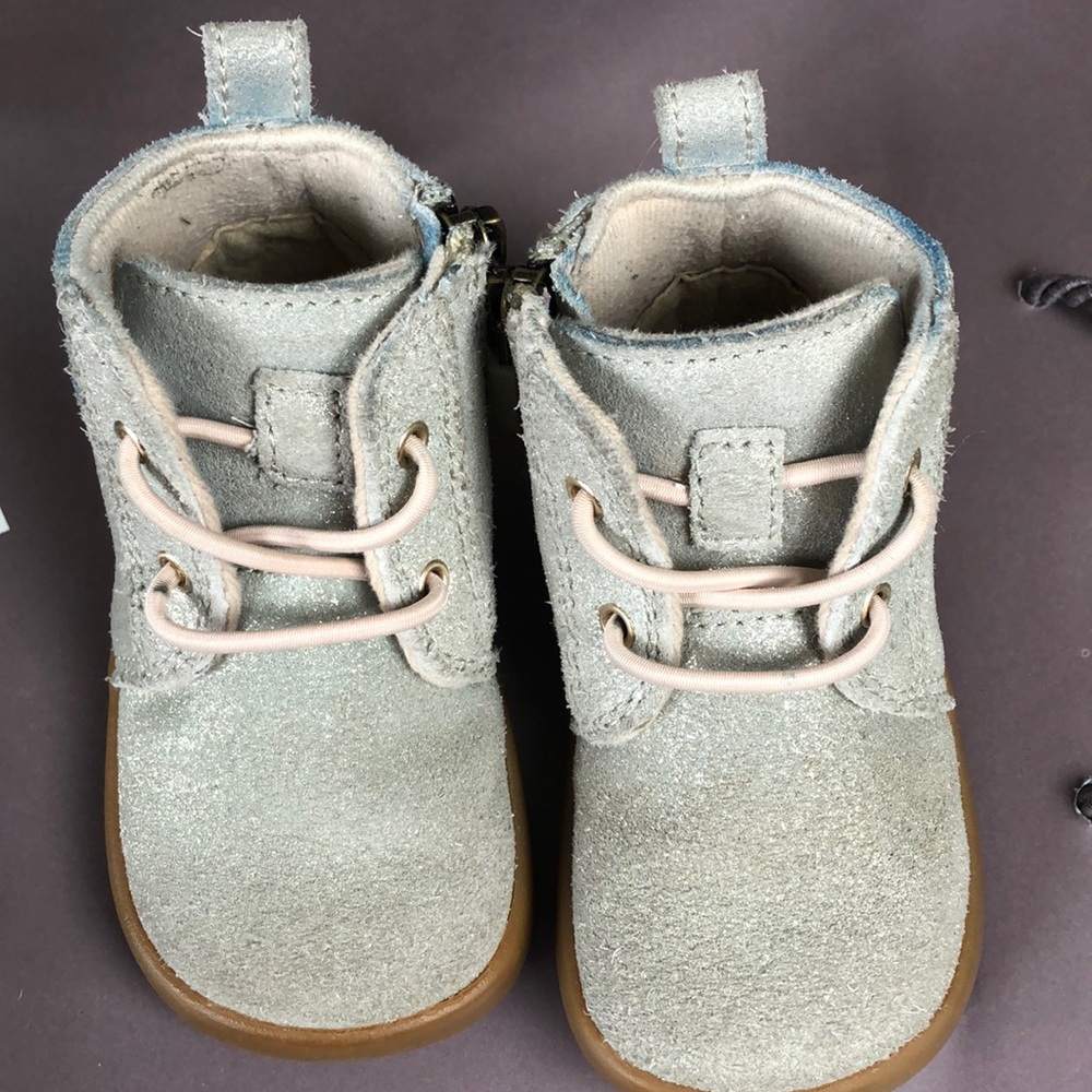 Baby Ugg Boots, size 2/3 in gold